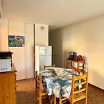 Appartamento En Rez De Chaussée 100m De La 4pcv11 *