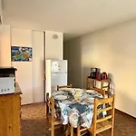En Rez De Chaussée 100m De La 4pcv11 Le Barcarès