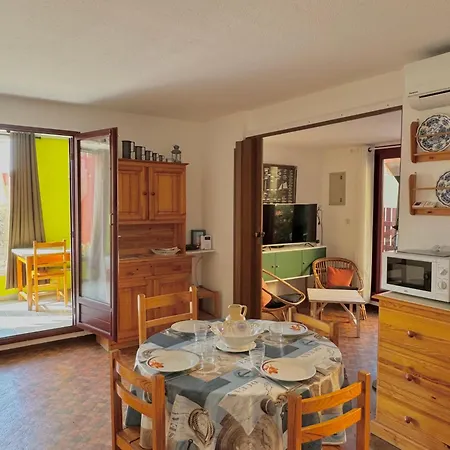 Agreable En Rez De Chaussee 100m De La 4pcv11 *